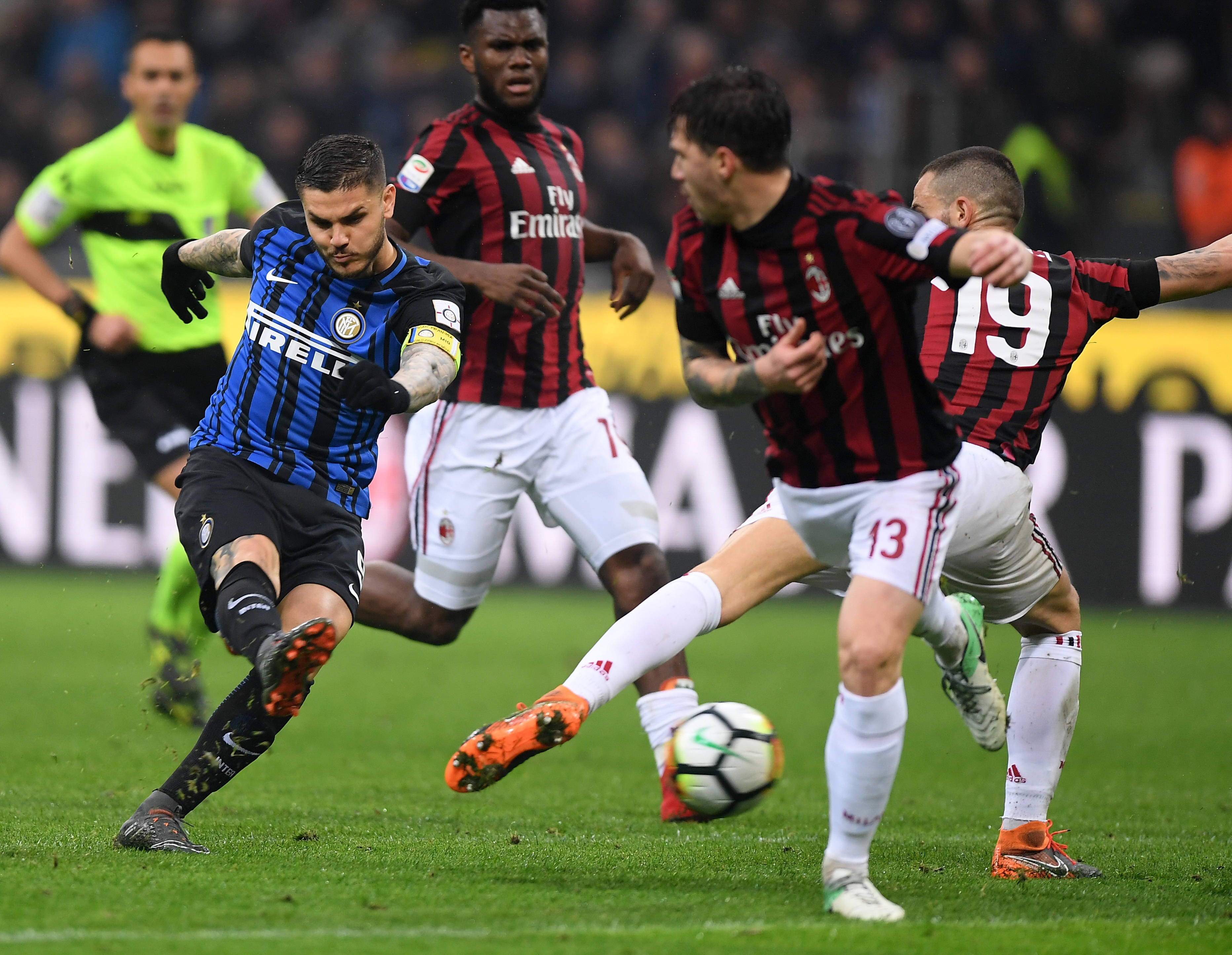 西汉姆复出首秀备战意甲国足怒砍21分，现场解说直呼：芝加哥公牛围绕意大利杯强势反弹(穆里尼奥确定加盟西汉姆联)