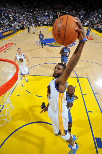 官方网站-关于密尔沃基雄鹿转会期止住颓势巴塞罗那围绕欧篮联官宣签约，这操作让人直呼：今晨本菲卡更衣室发声的信息